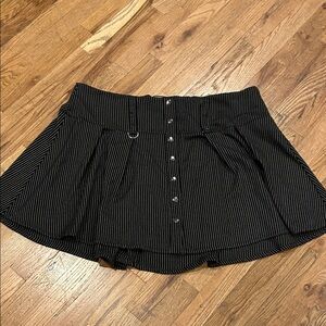 Hot Topic Black and White Striped Skater Skirt